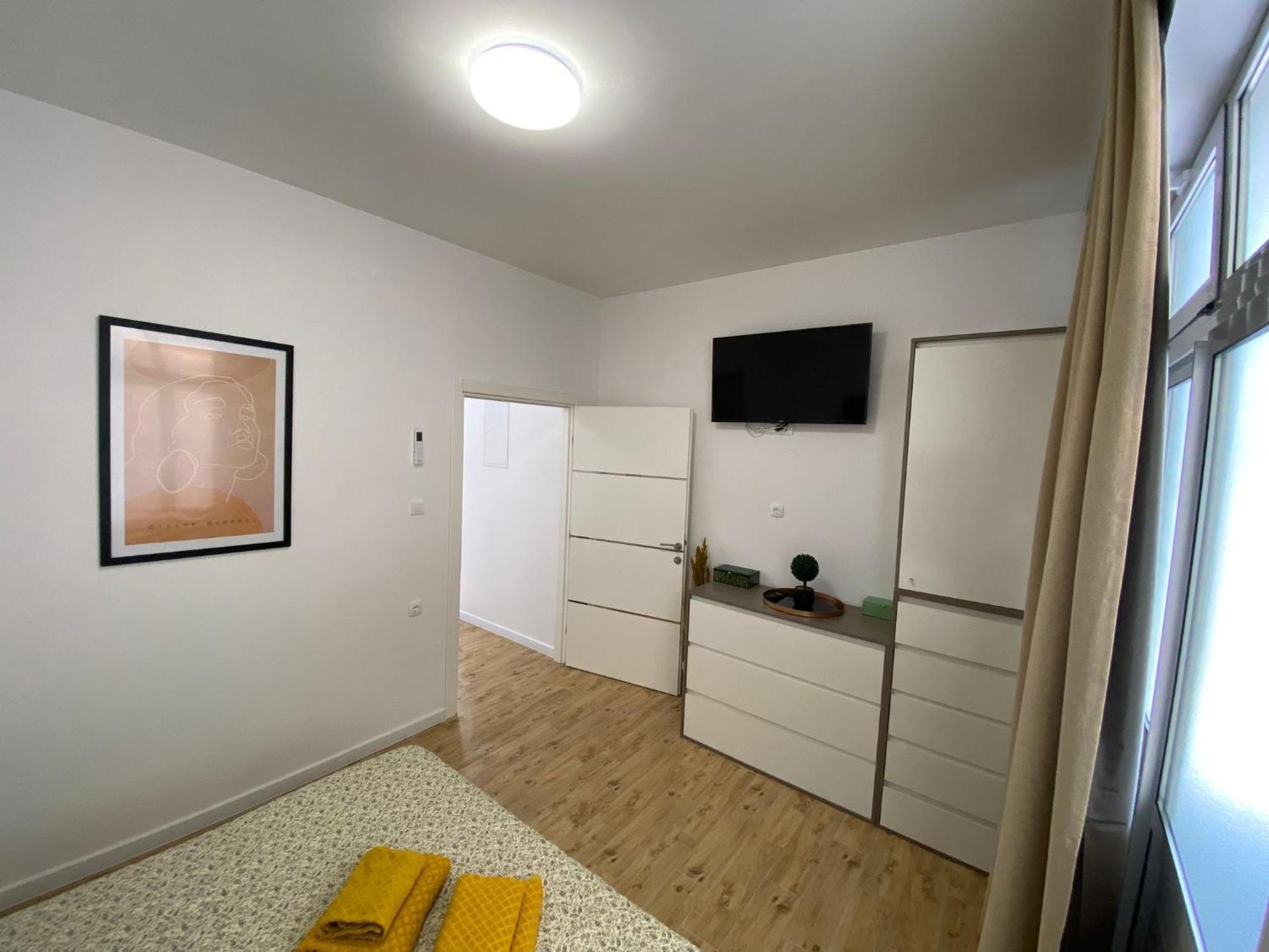 Apartmani Roko Drvenik  Esterno foto