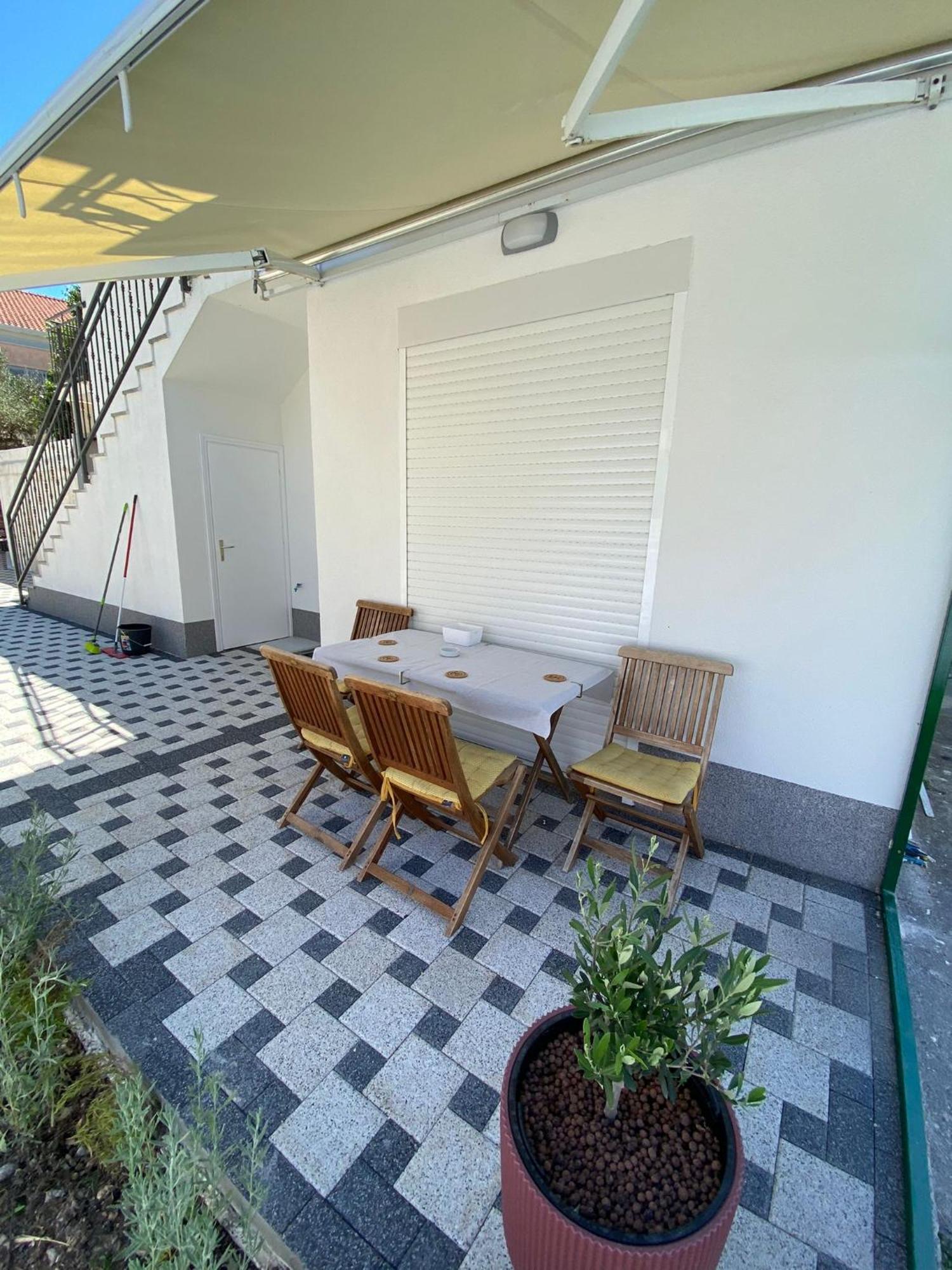 Apartmani Roko Drvenik  Esterno foto