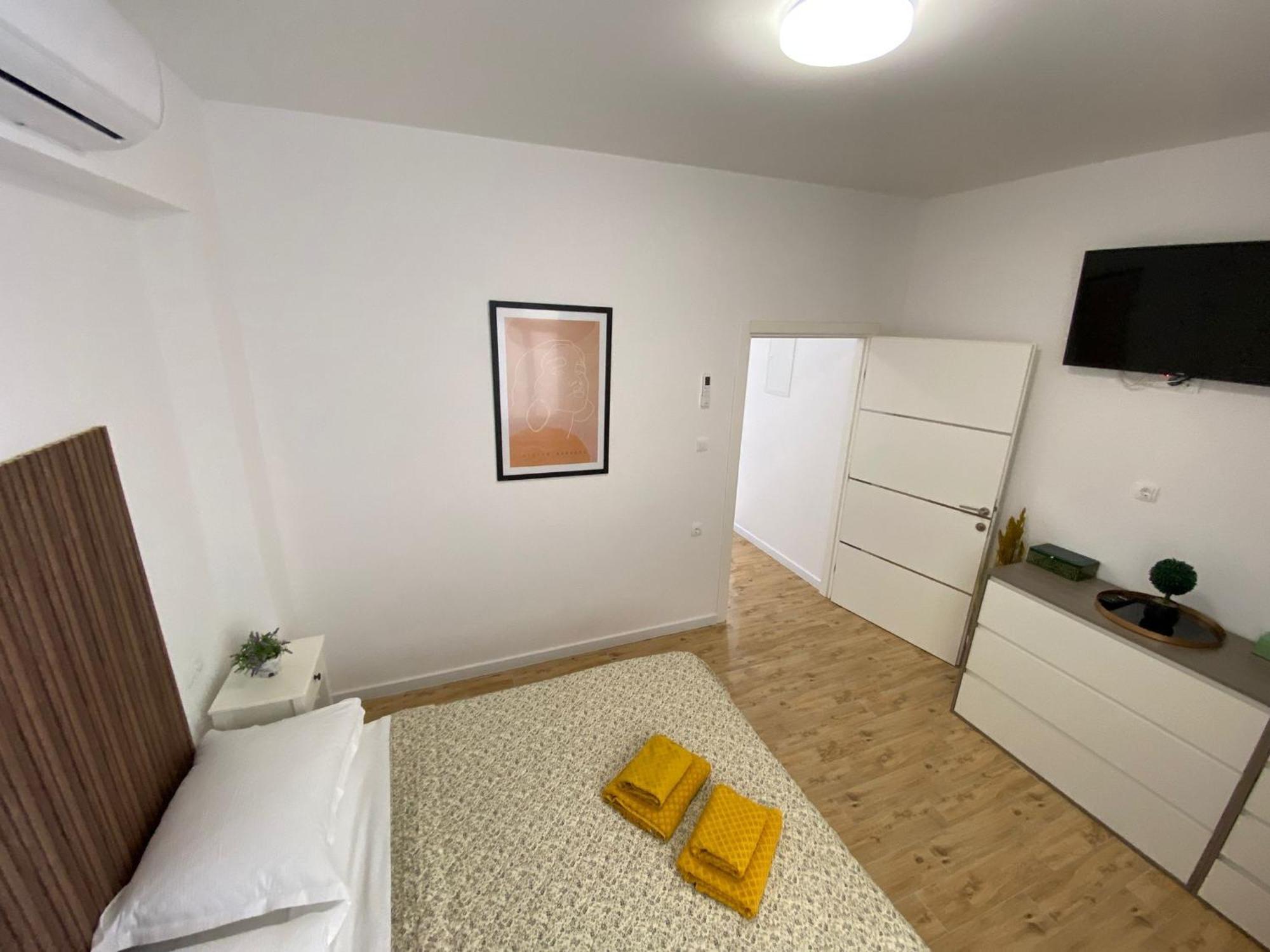 Apartmani Roko Drvenik  Esterno foto