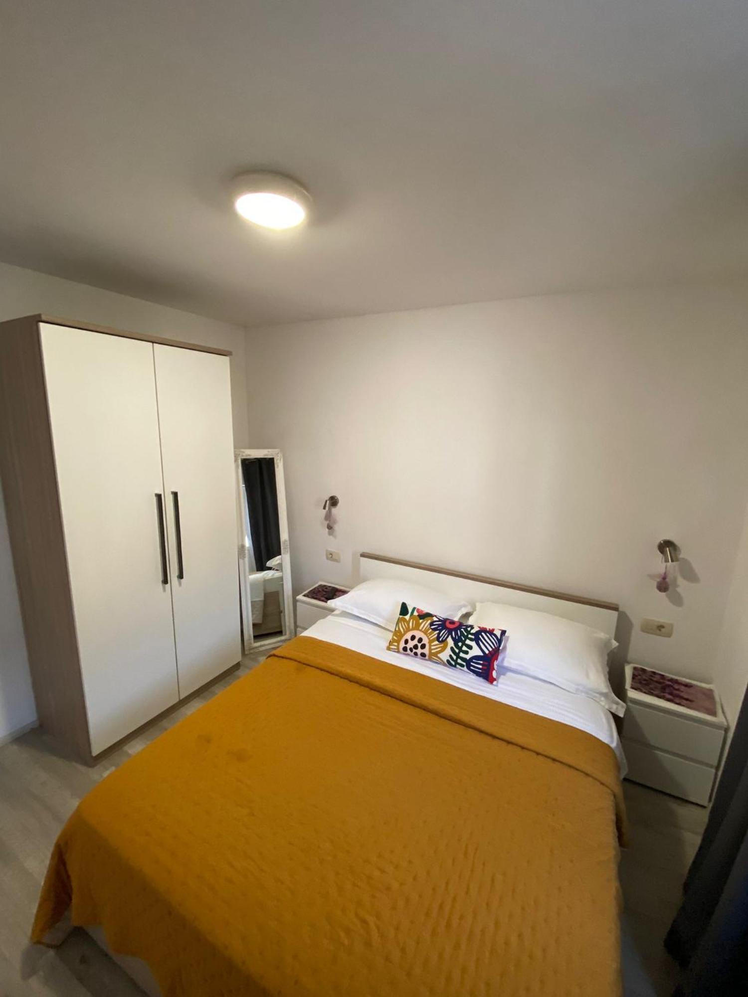 Apartmani Roko Drvenik  Esterno foto