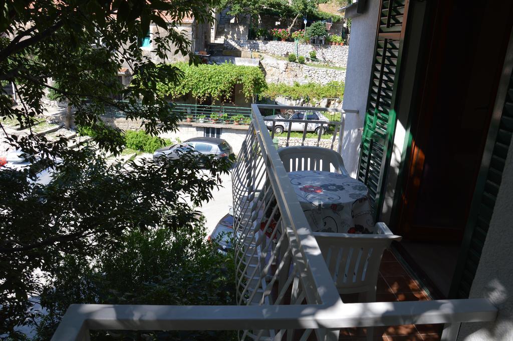 Apartmani Roko Drvenik  Esterno foto