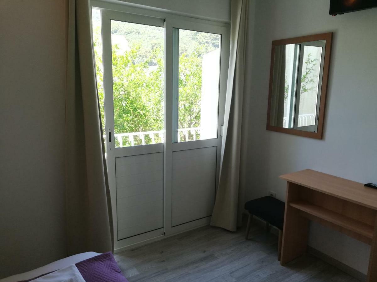 Apartmani Roko Drvenik  Esterno foto