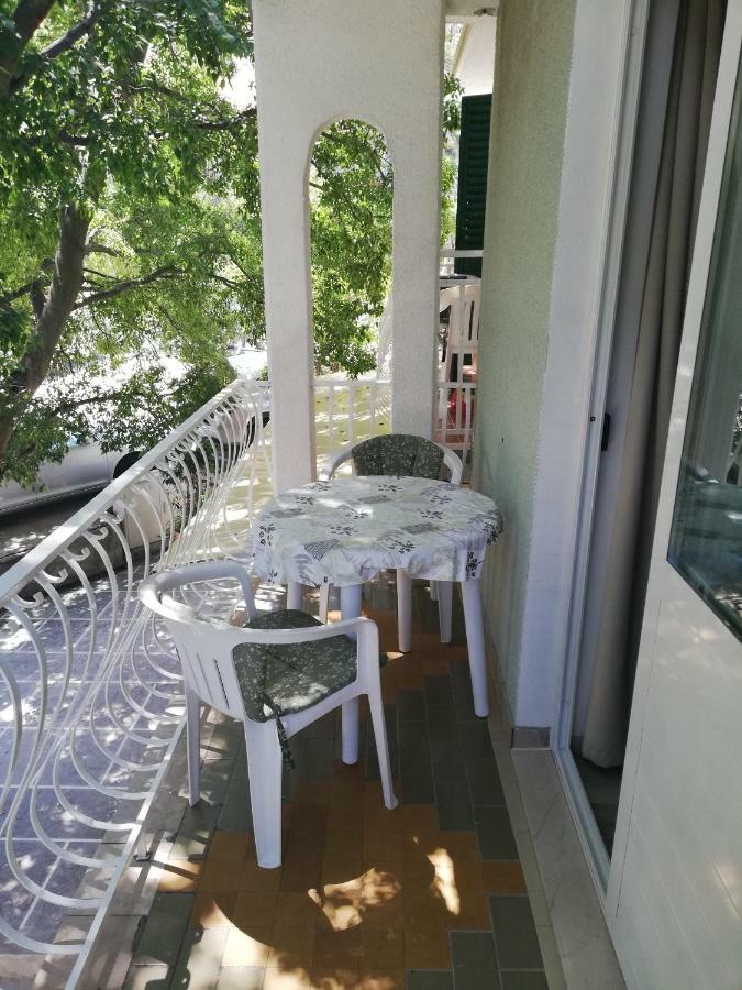 Apartmani Roko Drvenik  Esterno foto